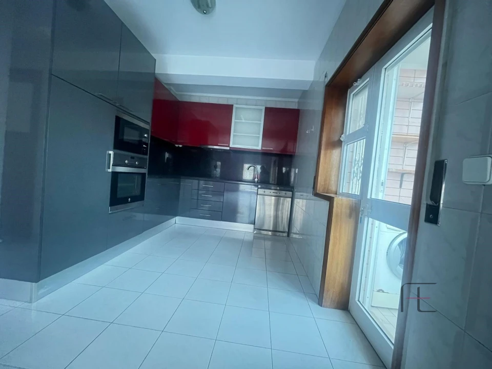Apartamento T2 para Venda em Baguim do Monte (Rio Tinto) Foto 36