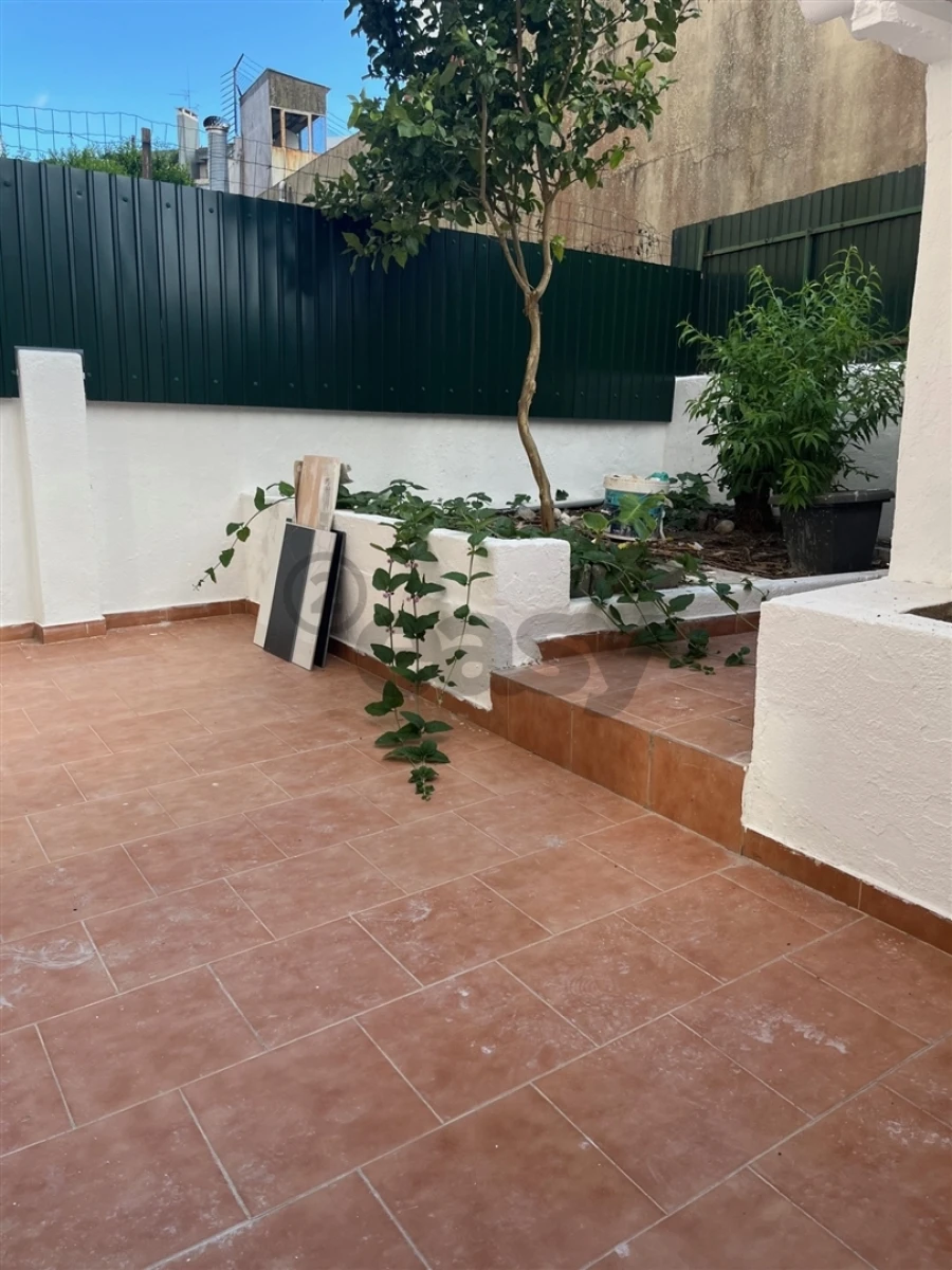 Apartamento T2 para Venda em Venteira