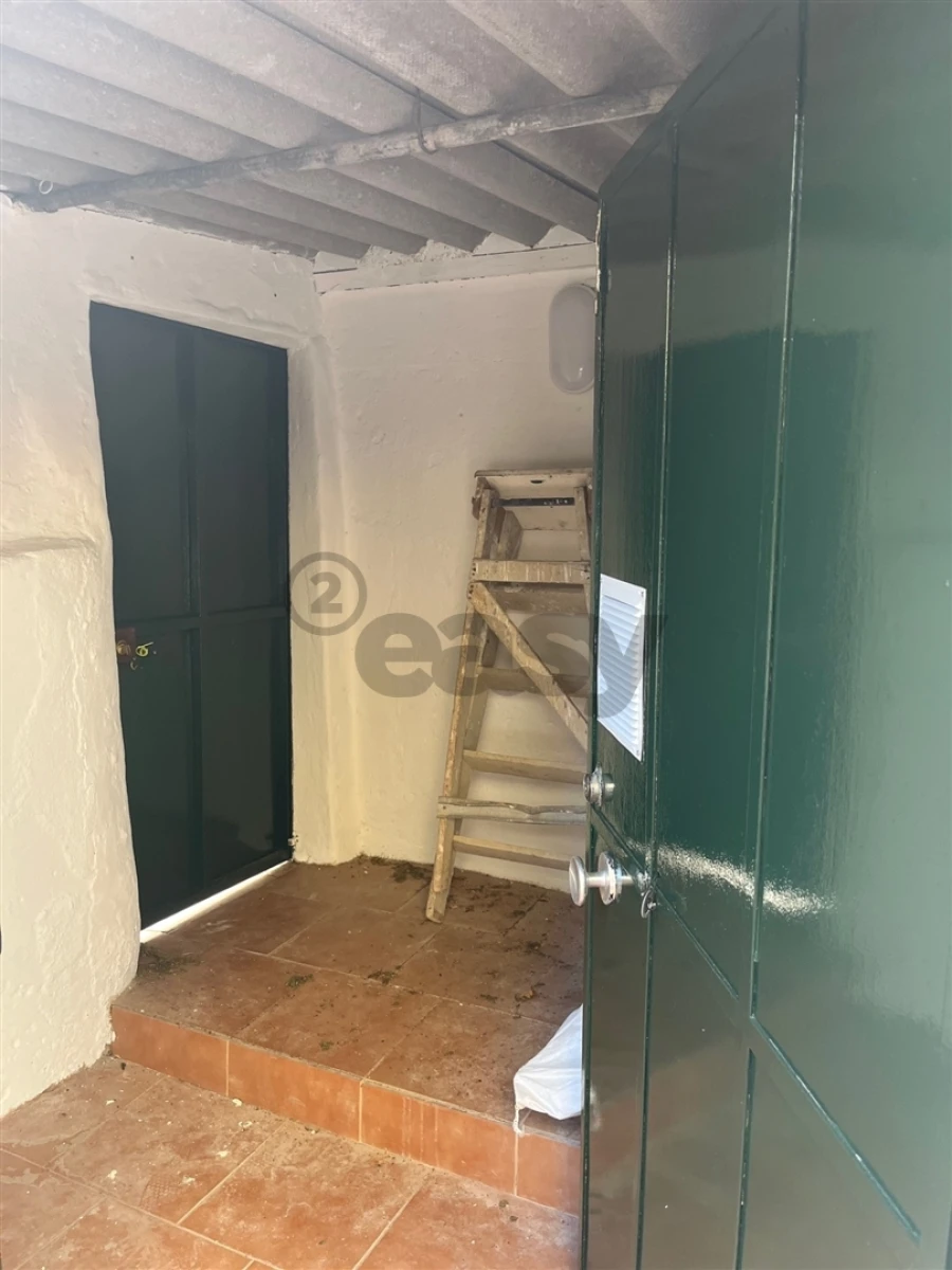 Apartamento T2 para Venda em Venteira Foto 12