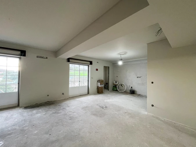 Apartamento T2 para Venda em Malveira e São Miguel de Alcainça Foto 8