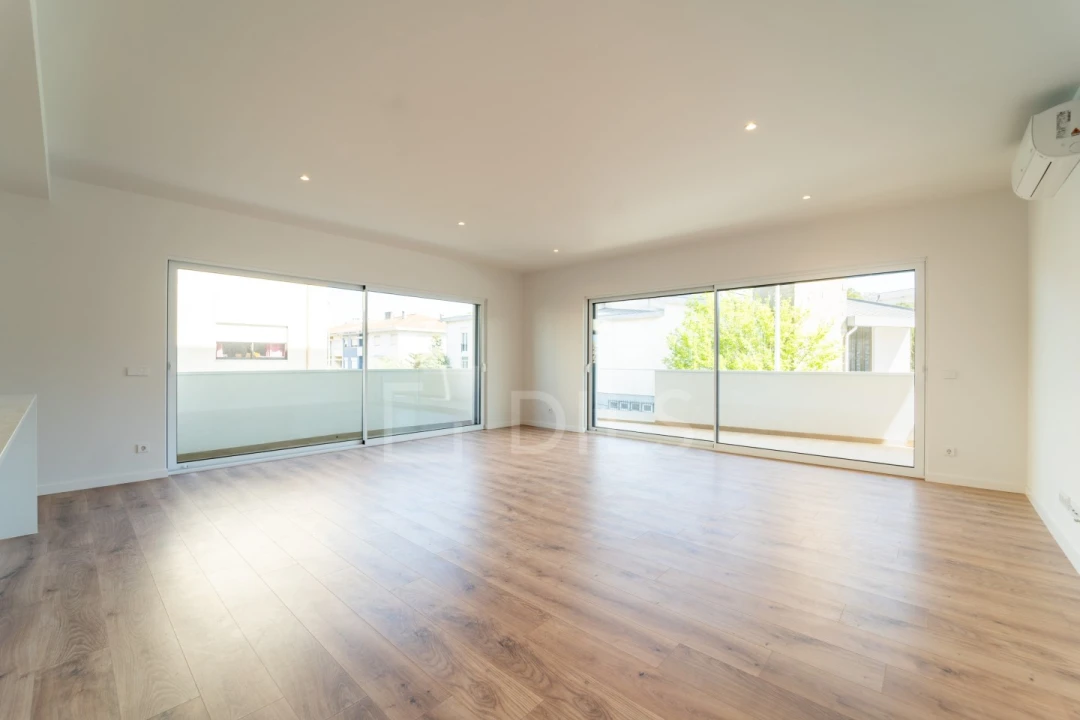 Apartamento T3 para Venda em Ramalde Foto 36