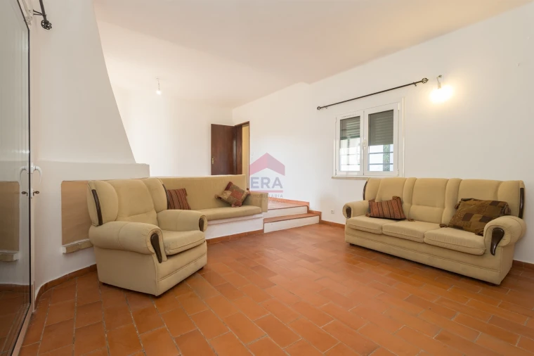 Moradia T0 para Venda em Albufeira e Olhos de Água Foto 9