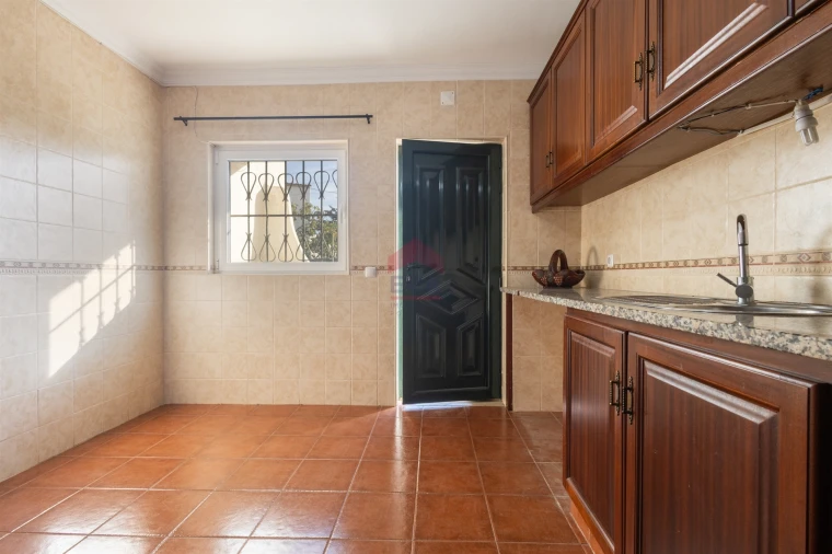 Moradia T0 para Venda em Albufeira e Olhos de Água Foto 4