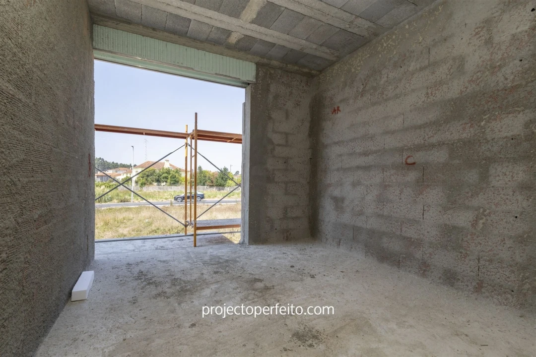 Moradia T3 para Venda em São Felix da Marinha Foto 11