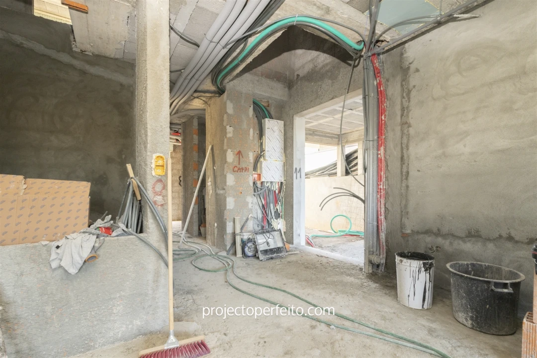 Moradia T3 para Venda em São Felix da Marinha Foto 60