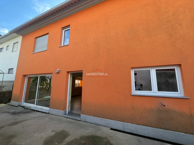 Moradia T2 para Venda em Pinhanços Foto 3