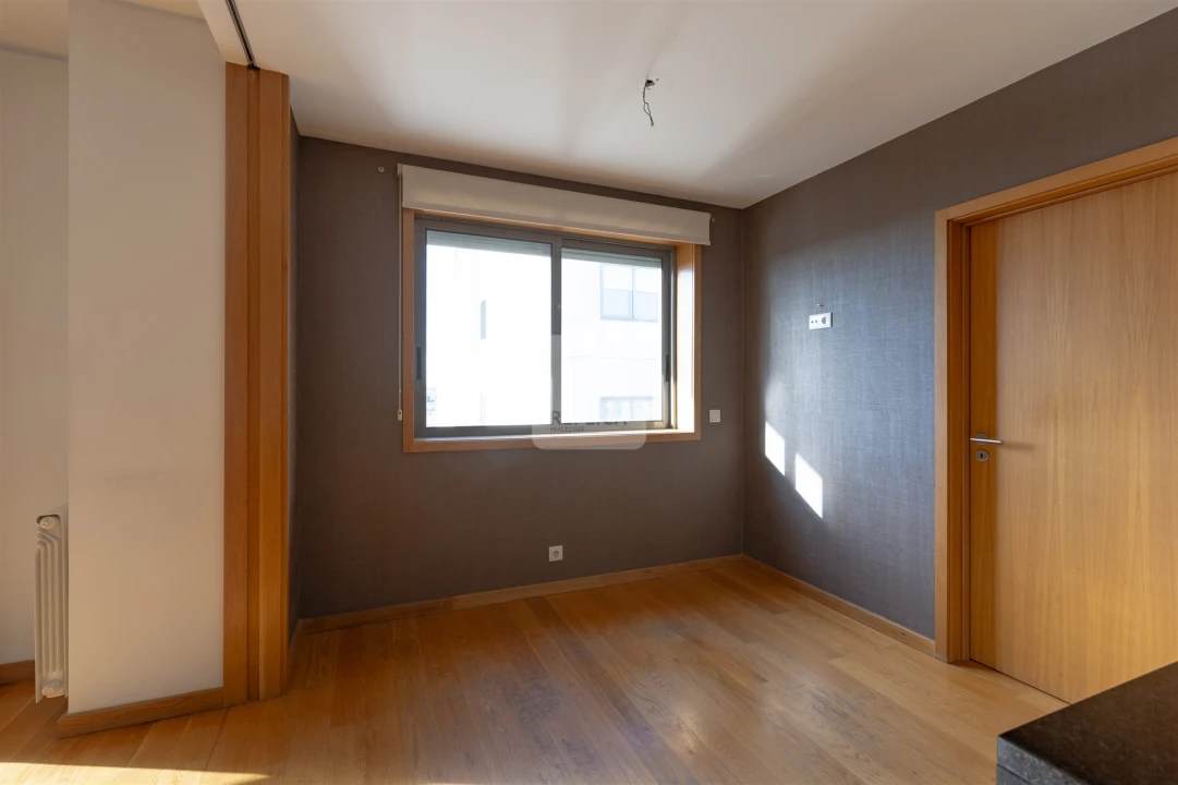 Apartamento T3 para Venda em Ramalde Foto 13