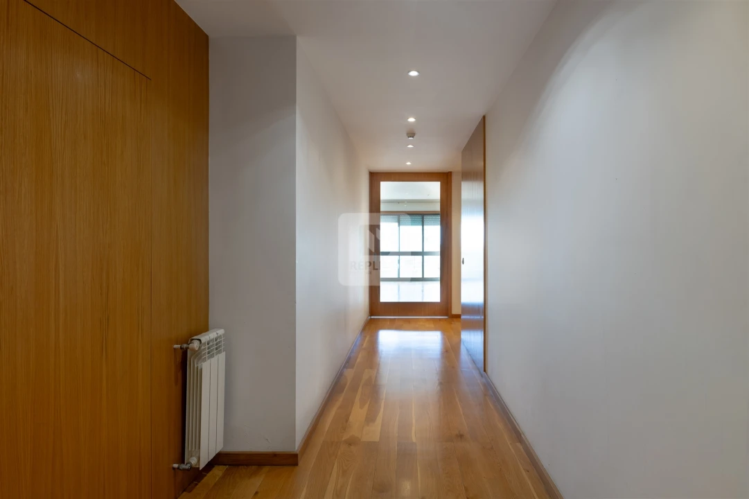 Apartamento T3 para Venda em Ramalde Foto 3