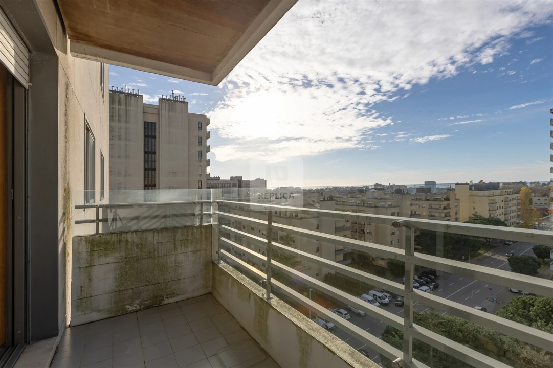 Apartamento T3 para Venda em Ramalde Foto 27