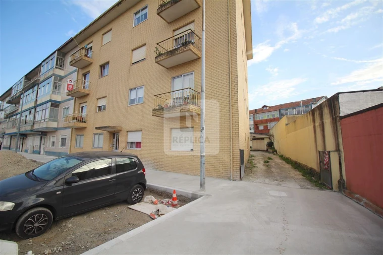 Apartamento T2 para Venda em Ermesinde Foto 20