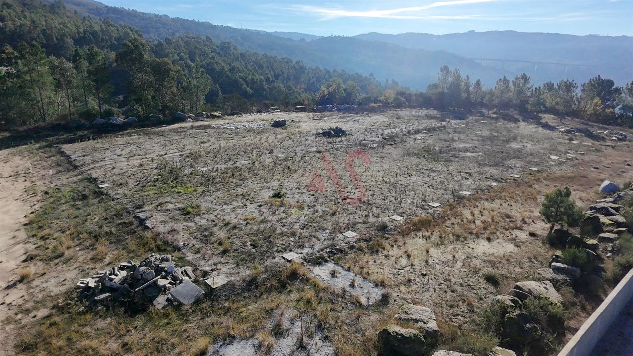 Terreno para Venda em Aboadela, Sanche e Várzea Foto 2