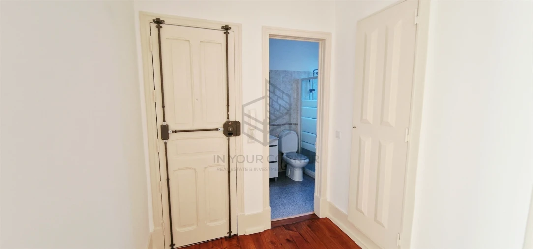 Apartamento T2 para Venda em São Vicente Foto 4