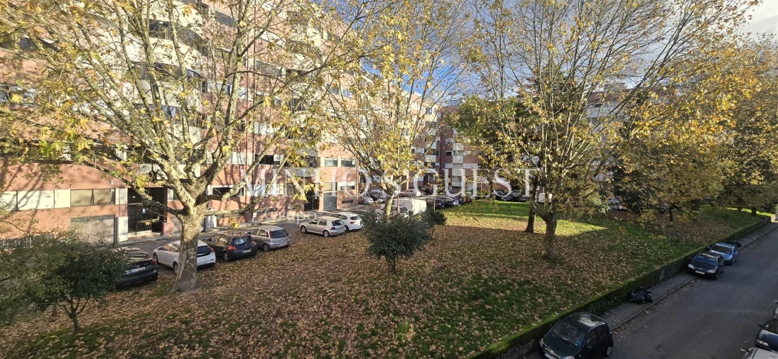 Apartamento T3 para Venda em Braga (São José de São Lázaro e São João do Souto) Foto 4