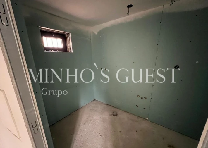 Apartamento T0 para Venda em Gualtar Foto 5