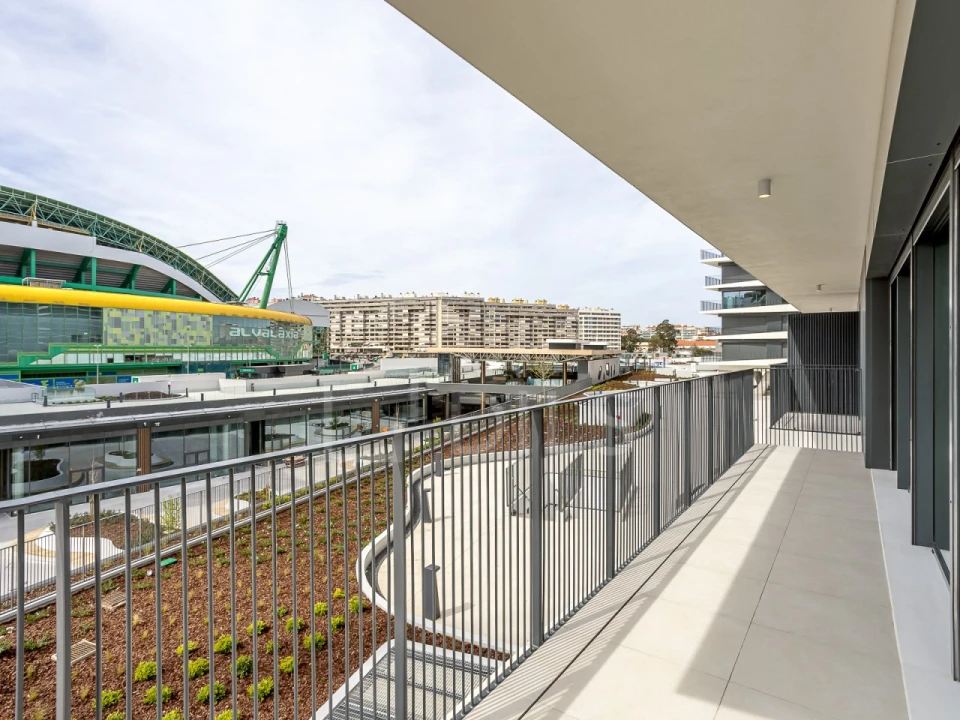 Apartamento T4 para Venda em Lumiar Foto 11