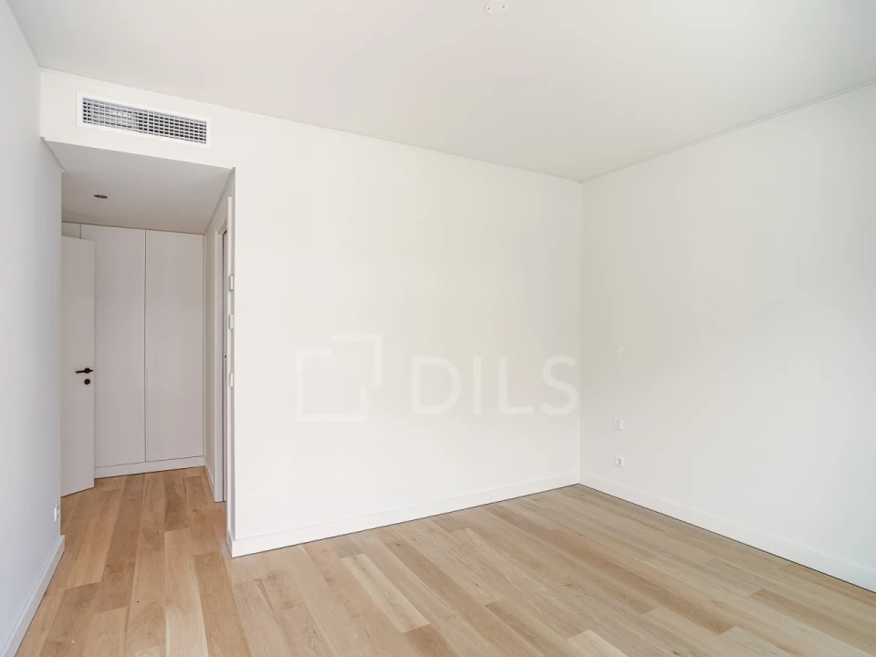 Apartamento T4 para Venda em Lumiar Foto 25