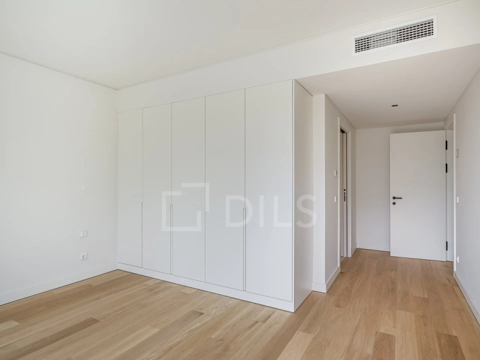 Apartamento T4 para Venda em Lumiar Foto 35