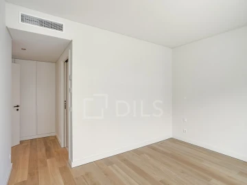Apartamento T4 para Venda em Lumiar