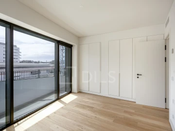Apartamento T4 para Venda em Lumiar