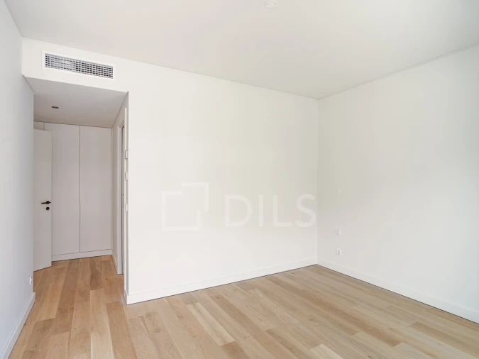 Apartamento T4 para Venda em Lumiar Foto 25
