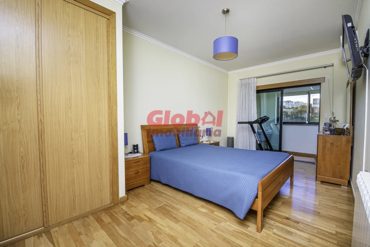 Apartamento T3 para Venda em Rio de Loba Foto 9