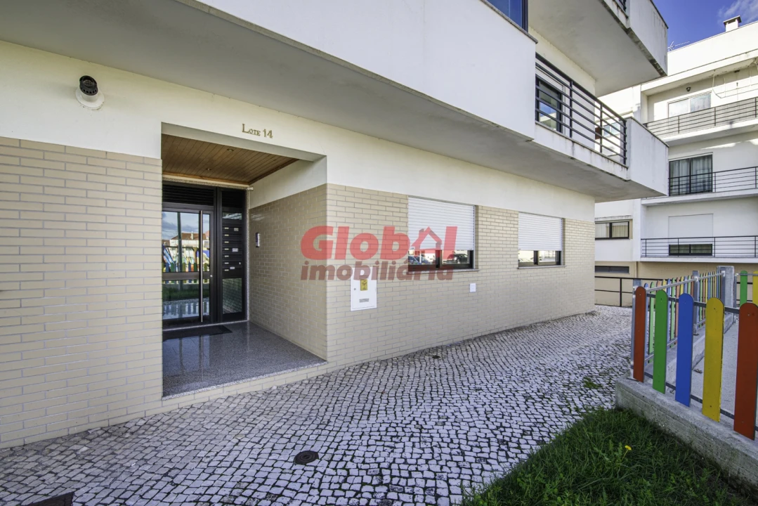 Apartamento T3 para Venda em Rio de Loba Foto 2