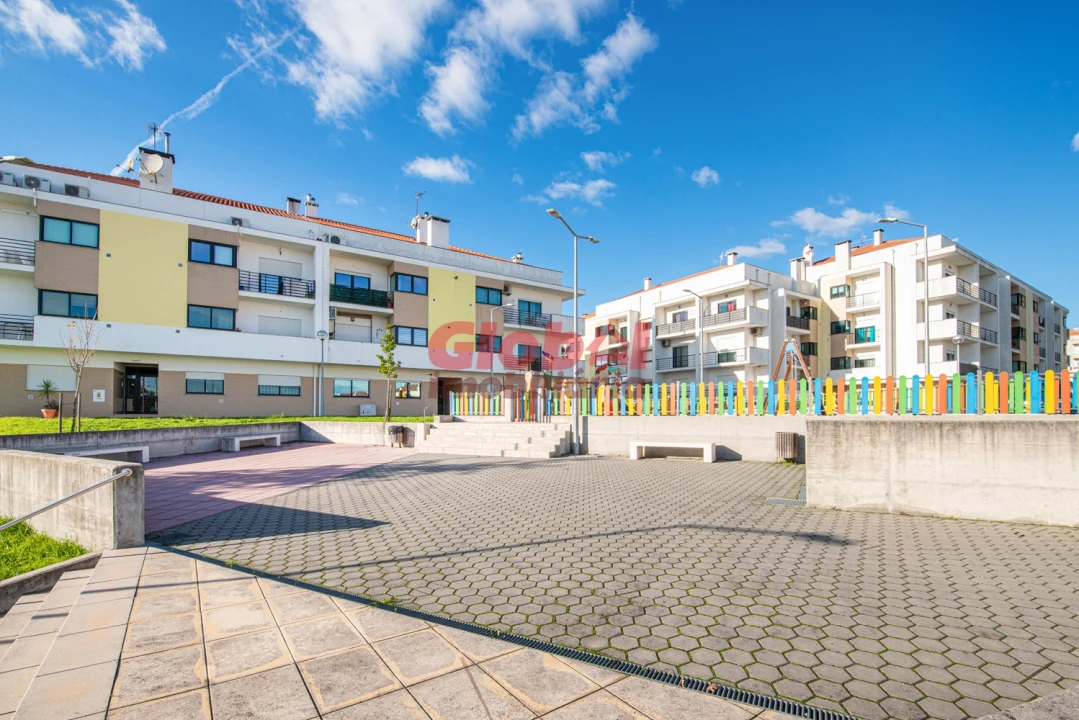 Apartamento T3 para Venda em Rio de Loba Foto 1