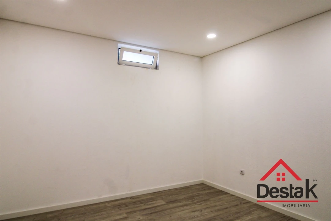 Apartamento T2 para Arrendamento em São Pedro do Sul, Várzea e Baiões Foto 12