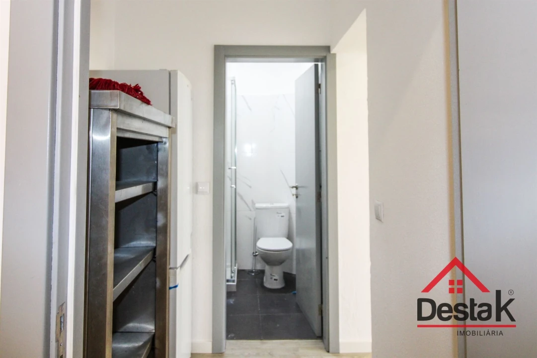 Apartamento T2 para Arrendamento em São Pedro do Sul, Várzea e Baiões Foto 9