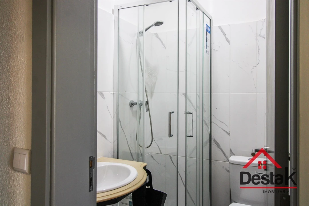 Apartamento T2 para Arrendamento em São Pedro do Sul, Várzea e Baiões Foto 10