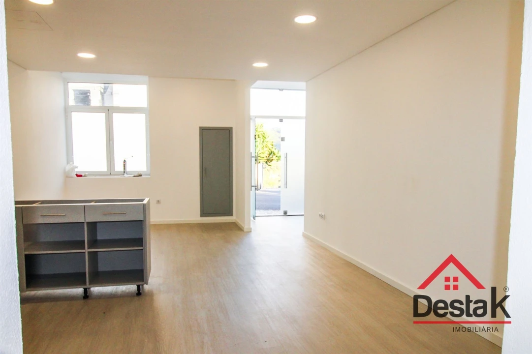 Apartamento T2 para Arrendamento em São Pedro do Sul, Várzea e Baiões Foto 3