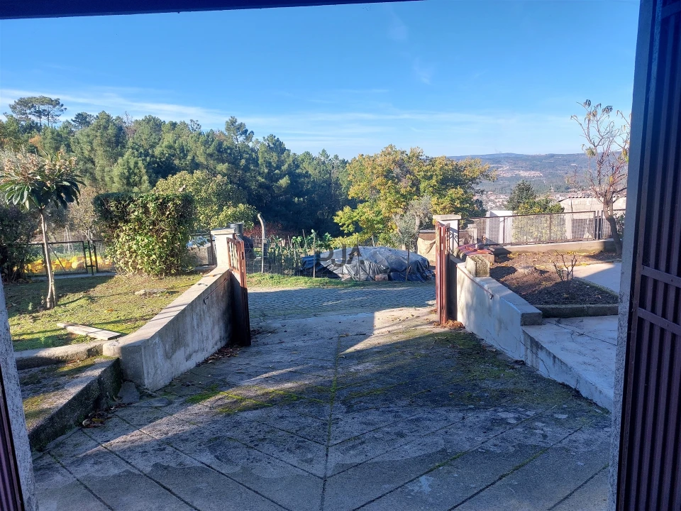 Moradia T3 para Venda em Antas e Matela Foto 4