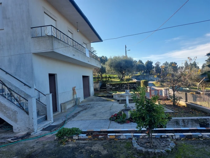 Moradia T3 para Venda em Antas e Matela Foto 6