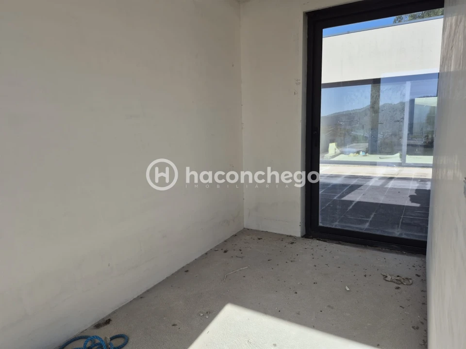 Moradia T3 para Venda em Alvelos Foto 30