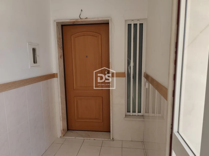 Apartamento T2 para Arrendamento em Marinha Grande Foto 3