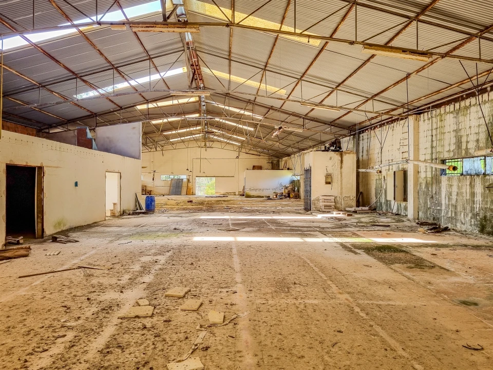 Armazém para Venda em Maceira Foto 3