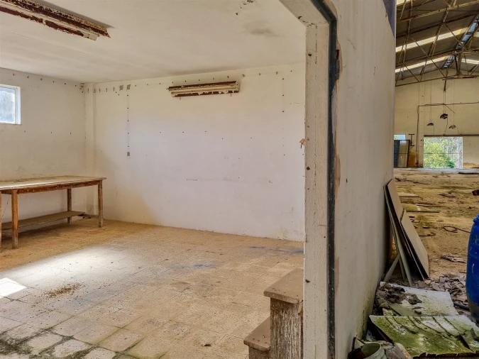 Armazém para Venda em Maceira Foto 9