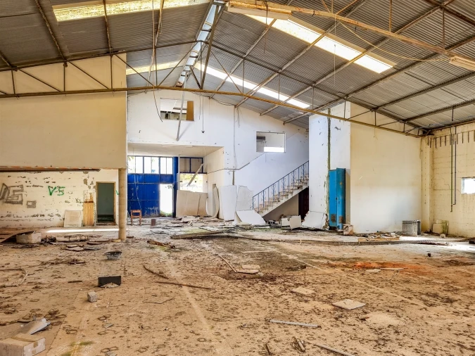 Armazém para Venda em Maceira Foto 21