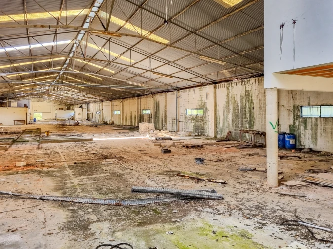 Armazém para Venda em Maceira Foto 33