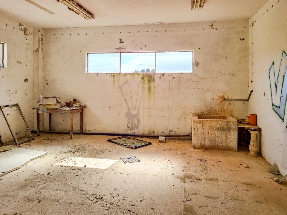 Armazém para Venda em Maceira Foto 19