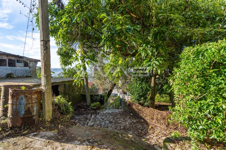 Moradia T0 para Venda em Caires Foto 19