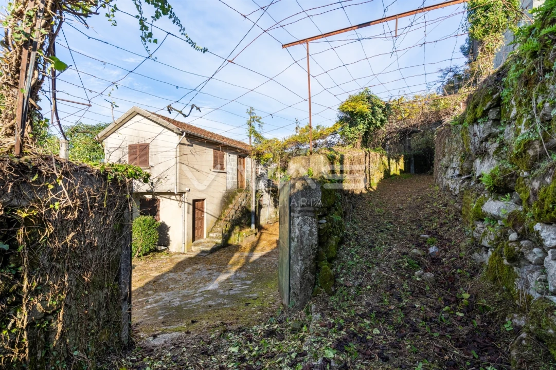 Moradia T0 para Venda em Caires Foto 9