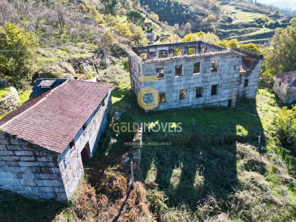 Quinta T0 para Venda em Grilo Foto 1