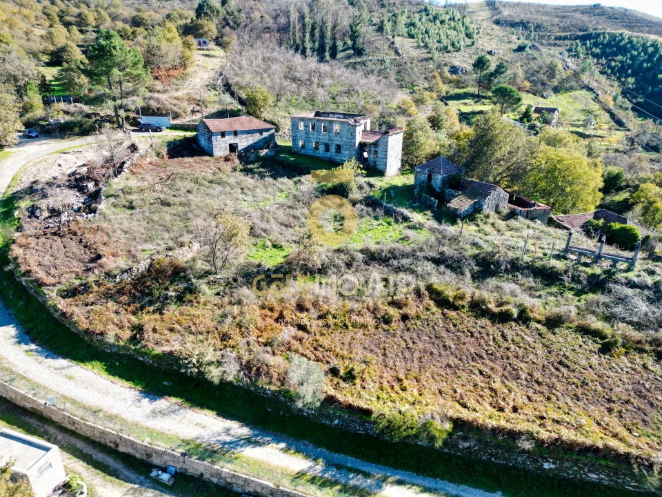 Quinta T0 para Venda em Grilo Foto 14