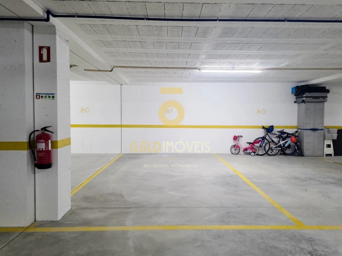 Apartamento T1 para Arrendamento em Cabeça Santa Foto 10