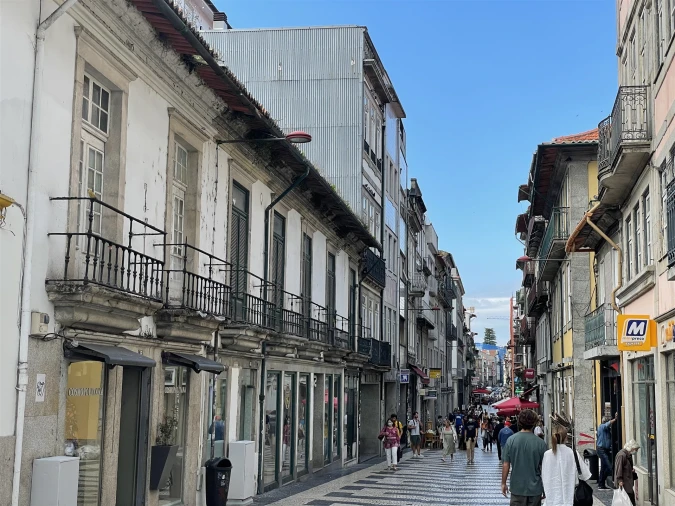 Apartamento T2 para Venda em Ramalde Foto 11