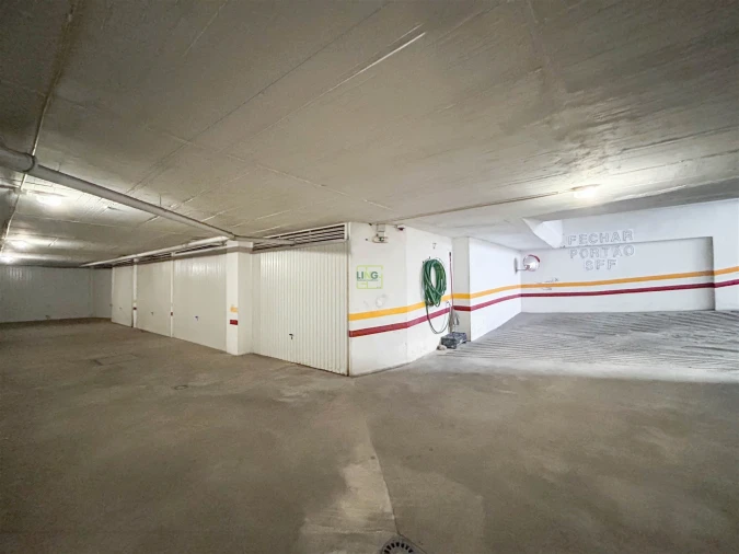 Garagem para Venda em Castelo Branco Foto 4