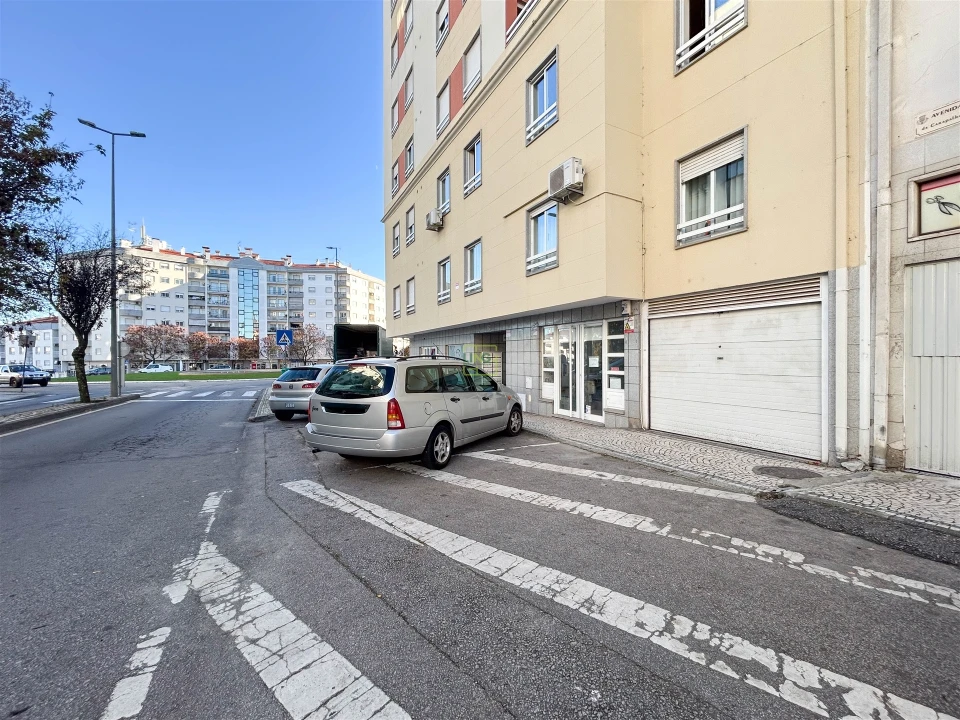 Garagem para Venda em Castelo Branco Foto 15