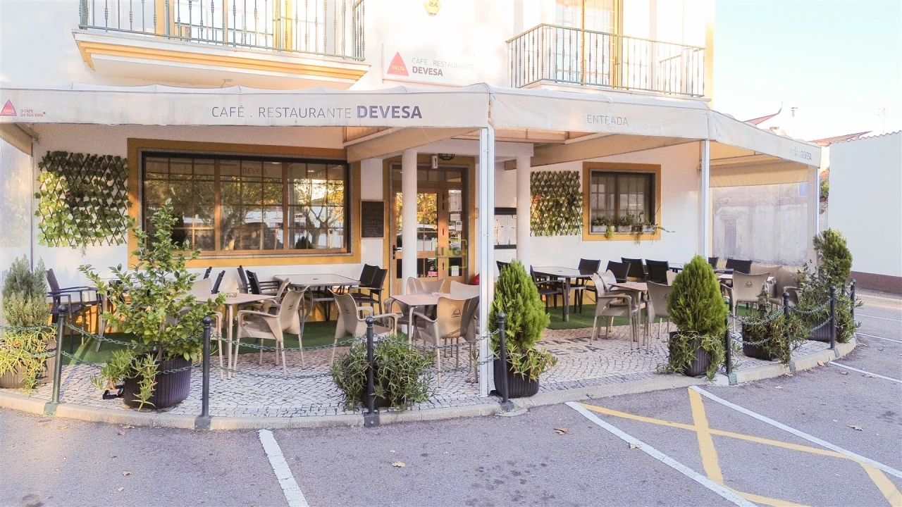 Prédio para Venda em Sobreira Formosa e Alvito da Beira Foto 2