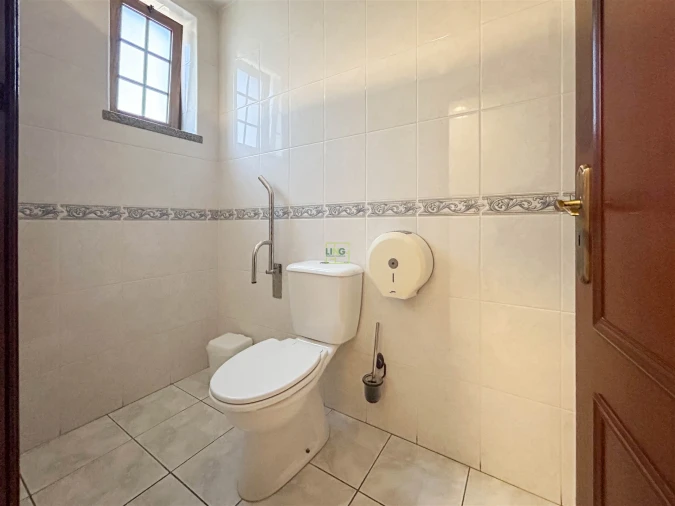 Prédio para Venda em Sobreira Formosa e Alvito da Beira Foto 30